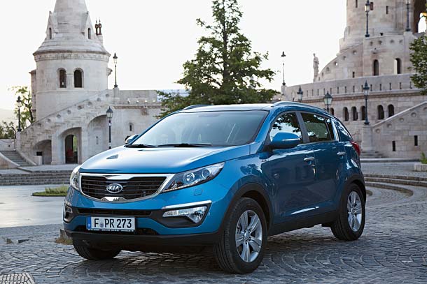 Kia Sportage front