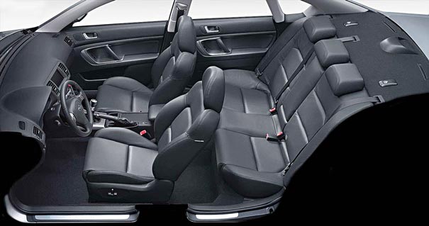 Subaru Legacy salon