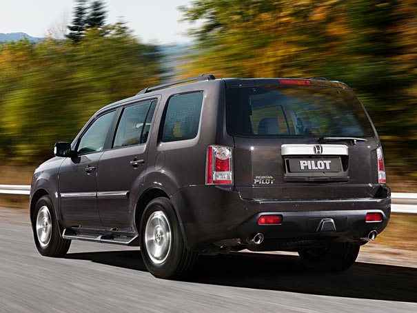 Honda_pilot_zad