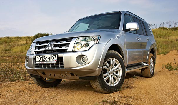 Mitsubishi Pajero face