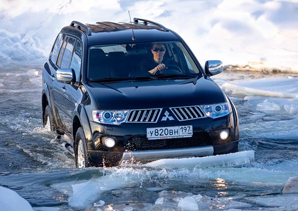 Mitsubishi Pajero Sport face