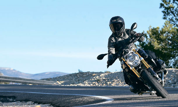 BMW R1200R