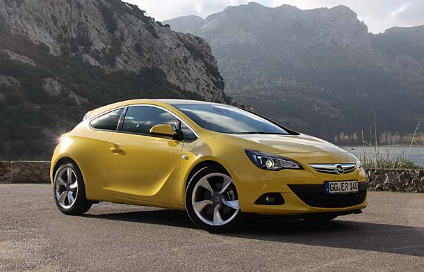 Opel Astra GTS Front