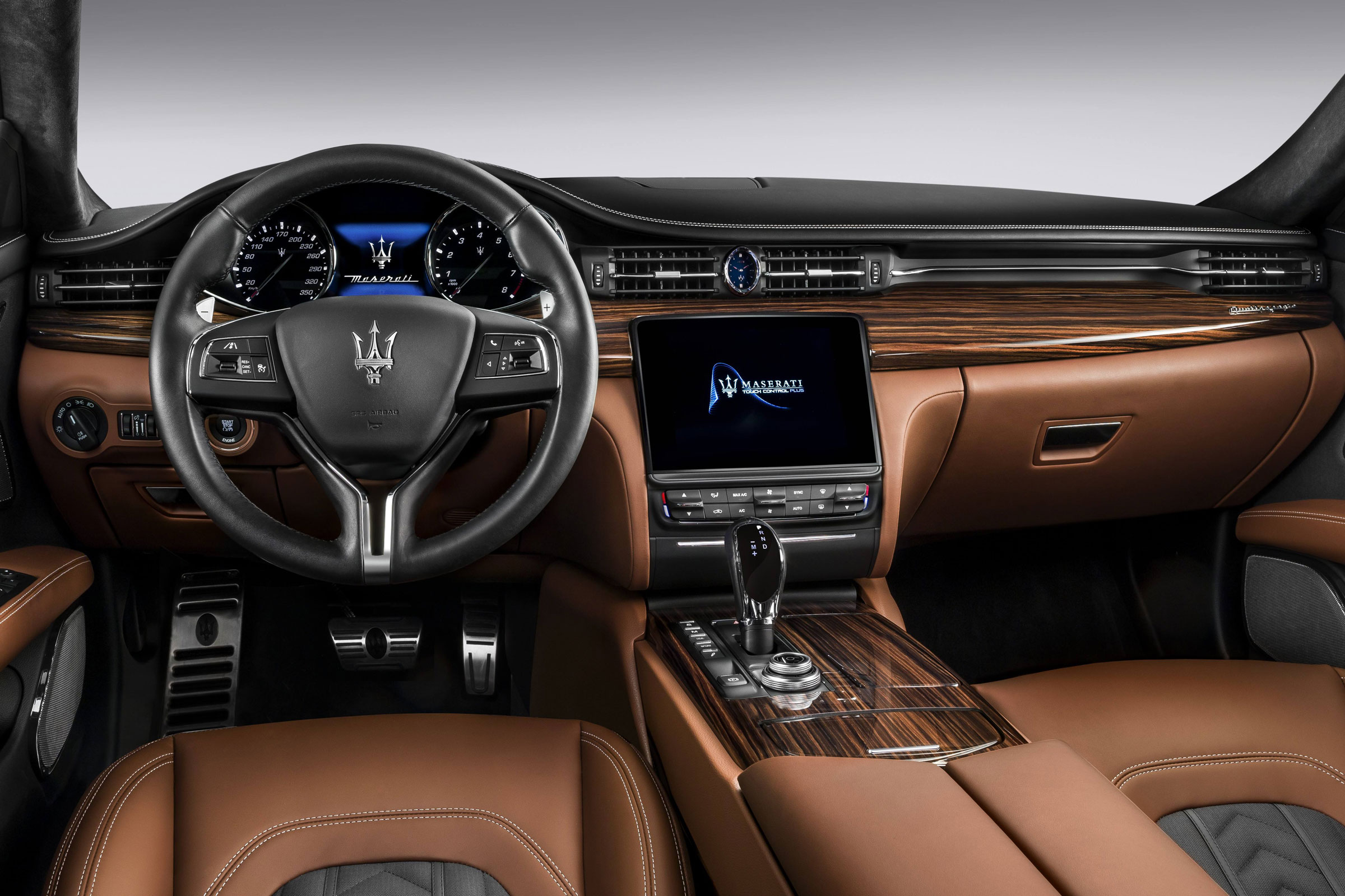 Обновленный Maserati Quattroporte