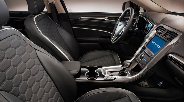 Ford Mondeo Vignale 2015