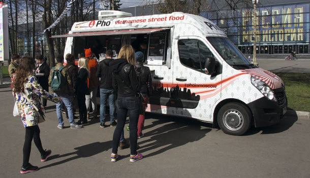 Renault Master Pho Street Food