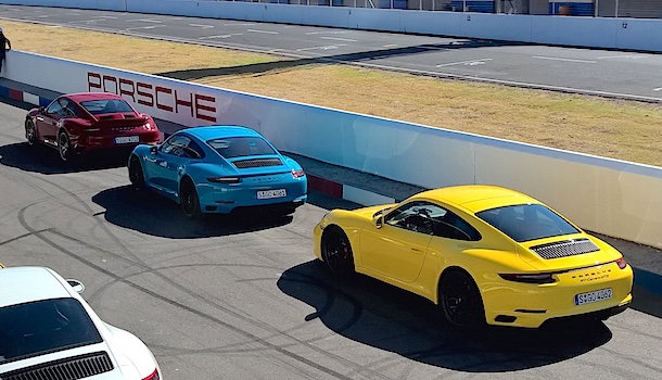 Porsche 911 GTS: остановись, мгновенье