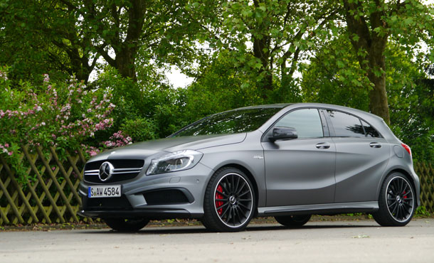 Mercedes – Benz A 45 AMG: способен удивить