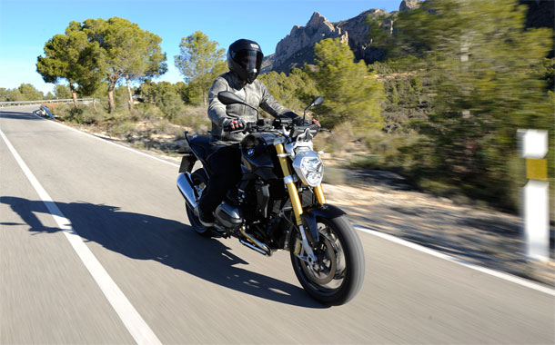 BMW R1200R