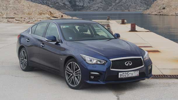 Infiniti Q50S: пик формы