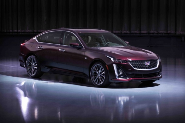 Компактный седан CT5 - Cadillac, какого еще свет не видывал