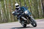 Путешественник. В BMW обновили тяжелый эндуро