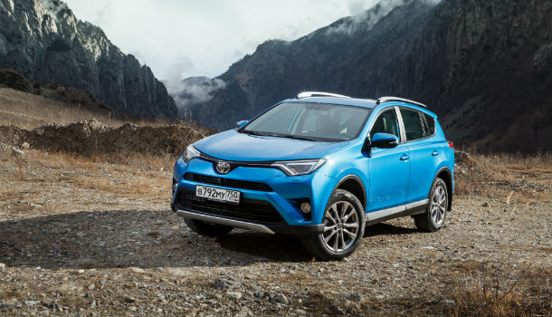 Toyota RAV4: Шумный успех