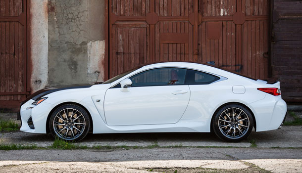 Lexus RC F: спорт, фан, районы, кварталы...