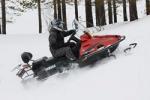 Напролом тащит из снега "Yamaha VK540 IV" нового поколения
