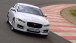 Jaguar XE AWD: игра в четыре ноги