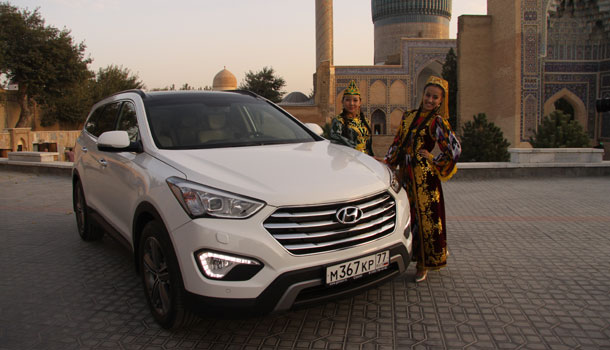 «Hyundai Grand Santa Fe» на пути из Самарканда в Бухару