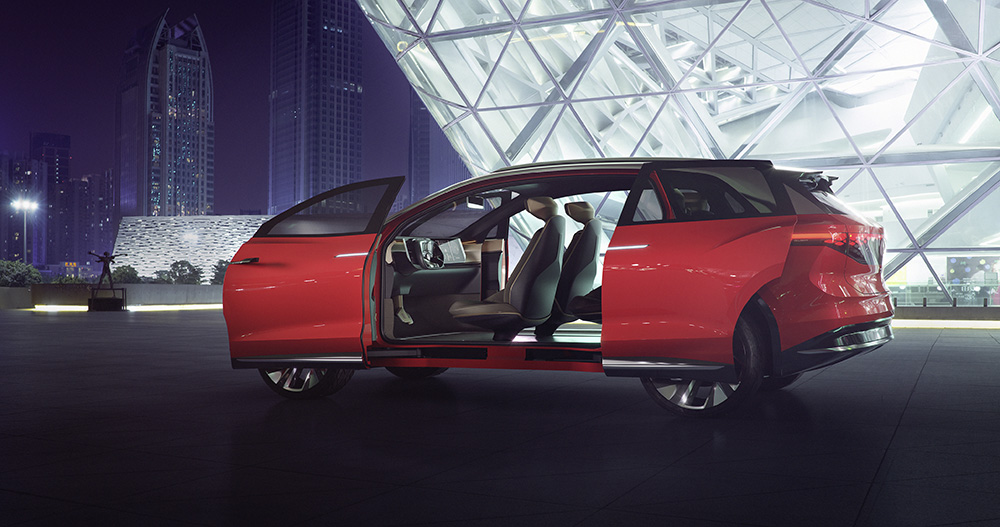 Volkswagen_ID_ROOMZZ_(2).jpg