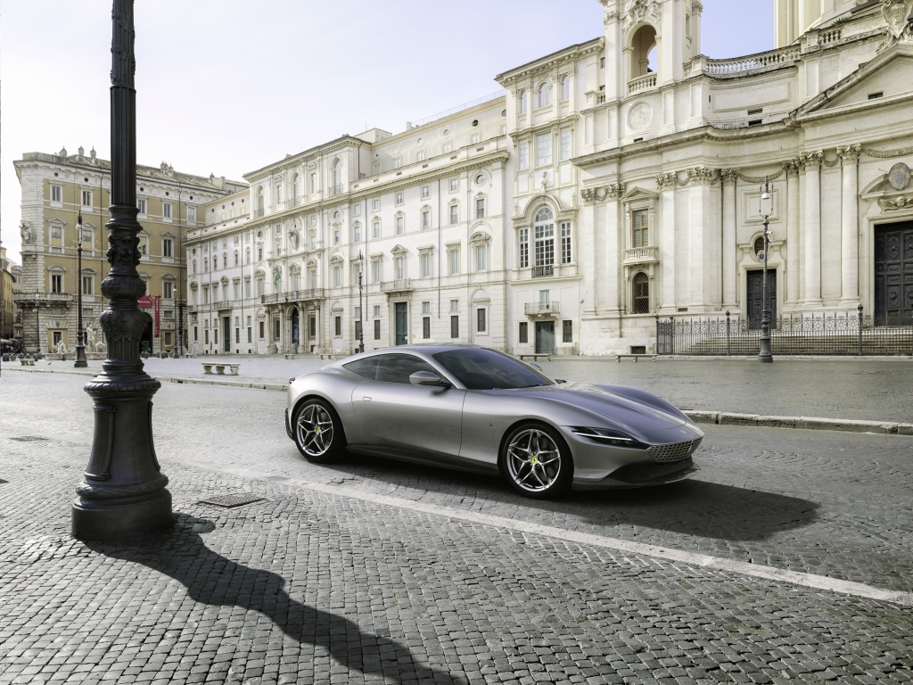 190398-car-ferrari-Roma.jpg