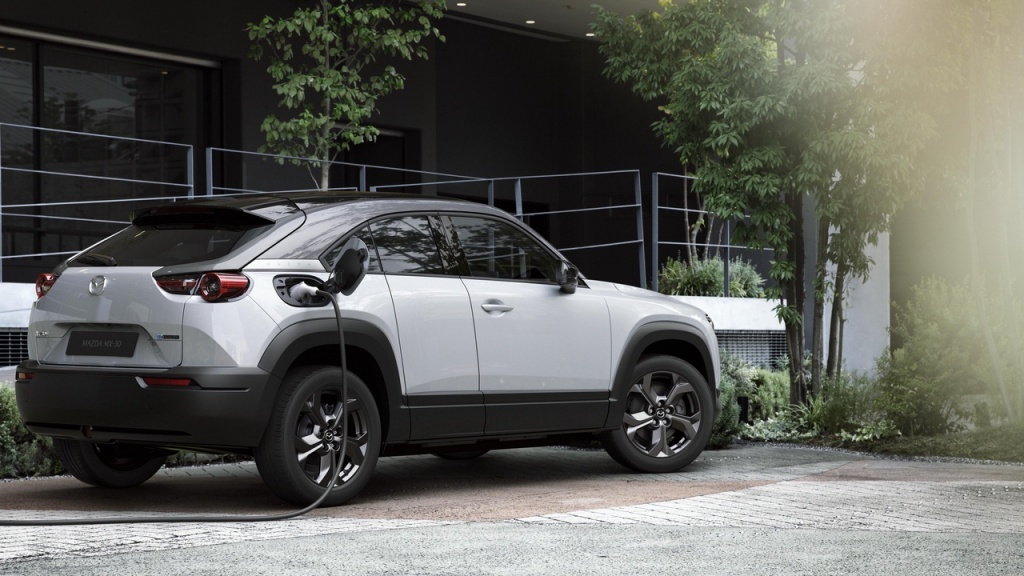 Mazda at Tokyo Motorshow 2019 006_crop_1280x720.jpg