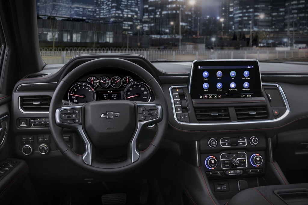 2021-Chevrolet-Tahoe-004.jpg