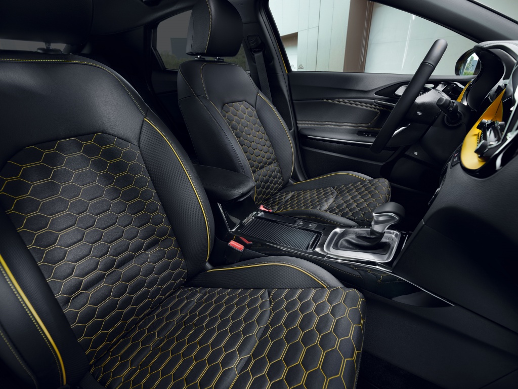 kia_xceed_my20_seat_design_15752_92244.jpg