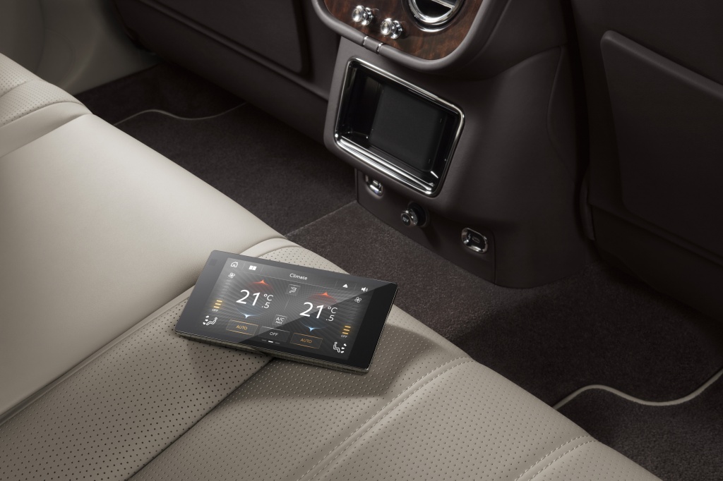 New Bentayga - Hallmark - 12.jpg