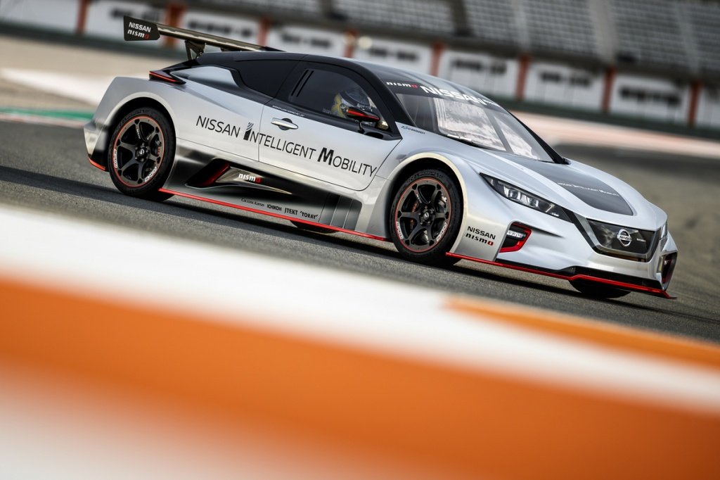 Nissan_leaf_nismo_RC-162-1200x800.jpg
