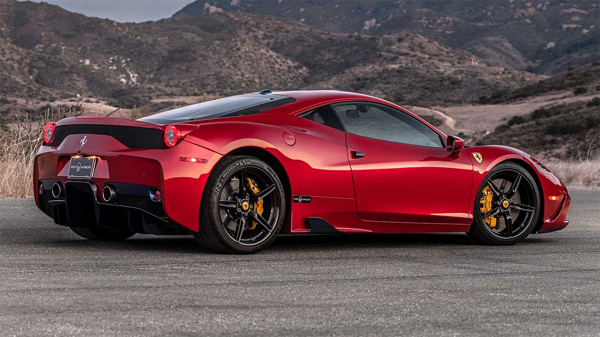 Ferrari 458 speciale a Red