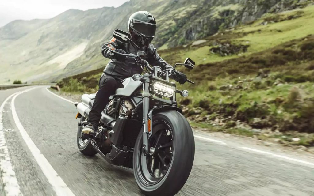 Harley-Davidson Sportster S остался без рамы