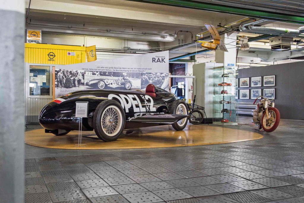 Открыто круглосуточно: Opel Classic запустил виртуальные экскурсии