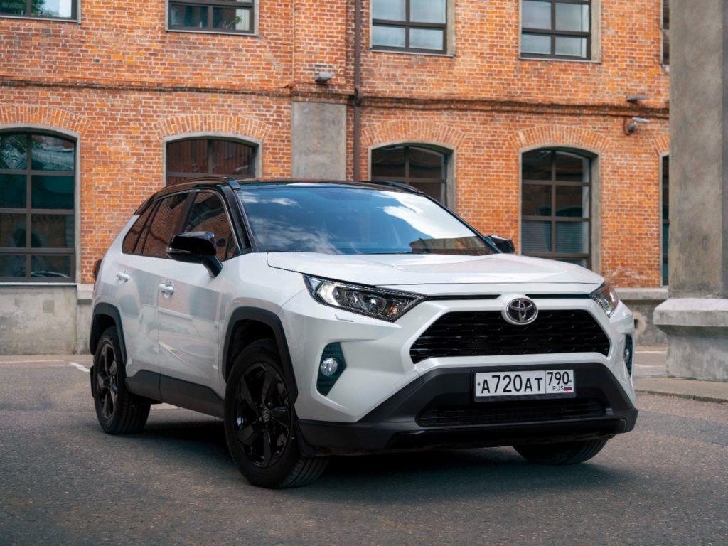 Toyota вернулась в россию