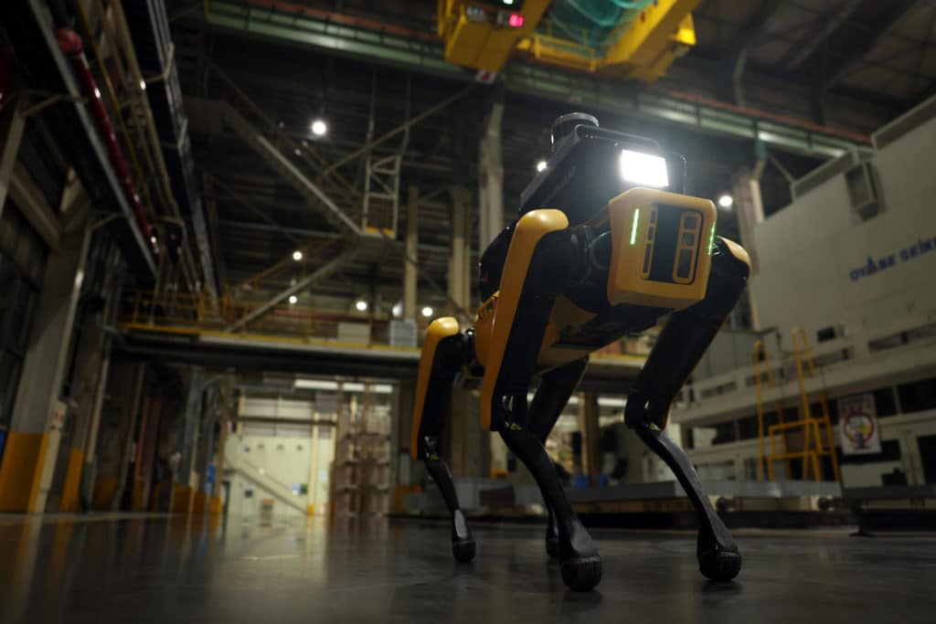 Заводы Hyundai будут охранять роботы-собаки