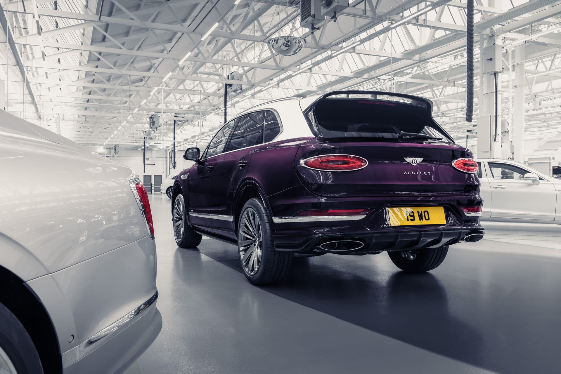 Bentley Bentayga Signature Mulliner Edition 2019 with 2 years Warranty and service package