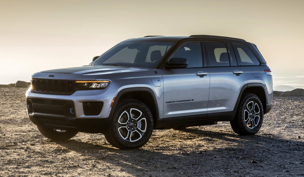 Jeep показал Grand Cherokee 2022-го модельного года