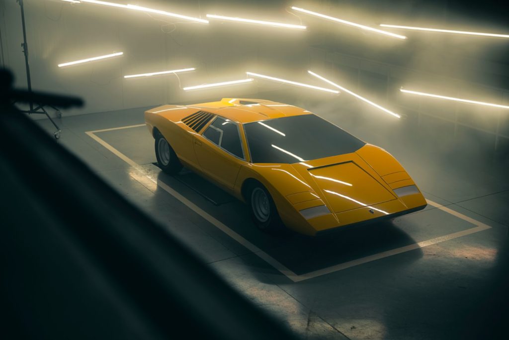 Представлен полностью восстановленный Lamborghini Countach LP 500