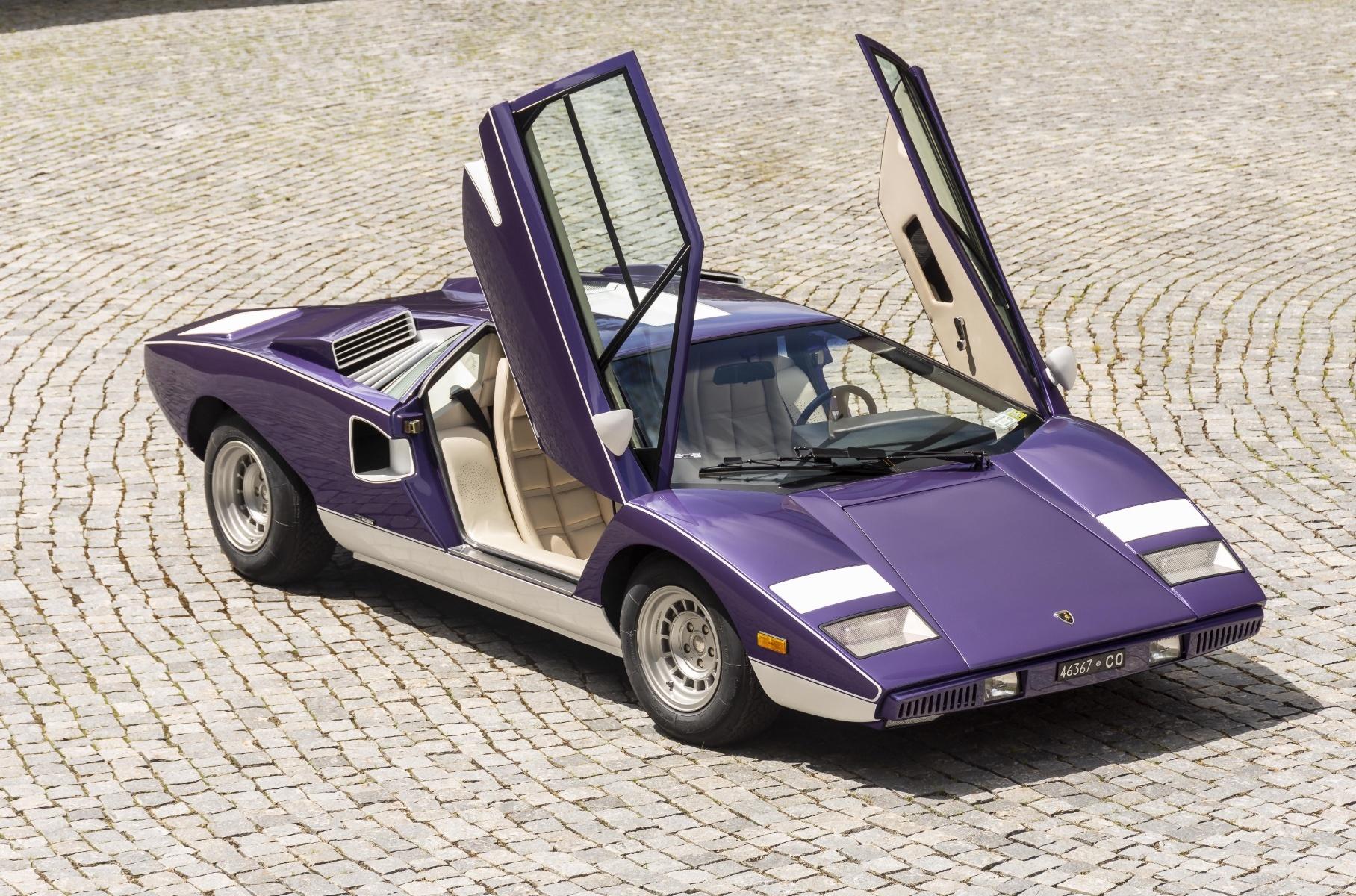 Lamborghini lp400