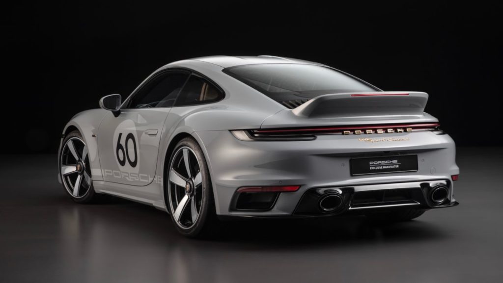 Представлен Porsche 911 в ретроверсии Sport Classic