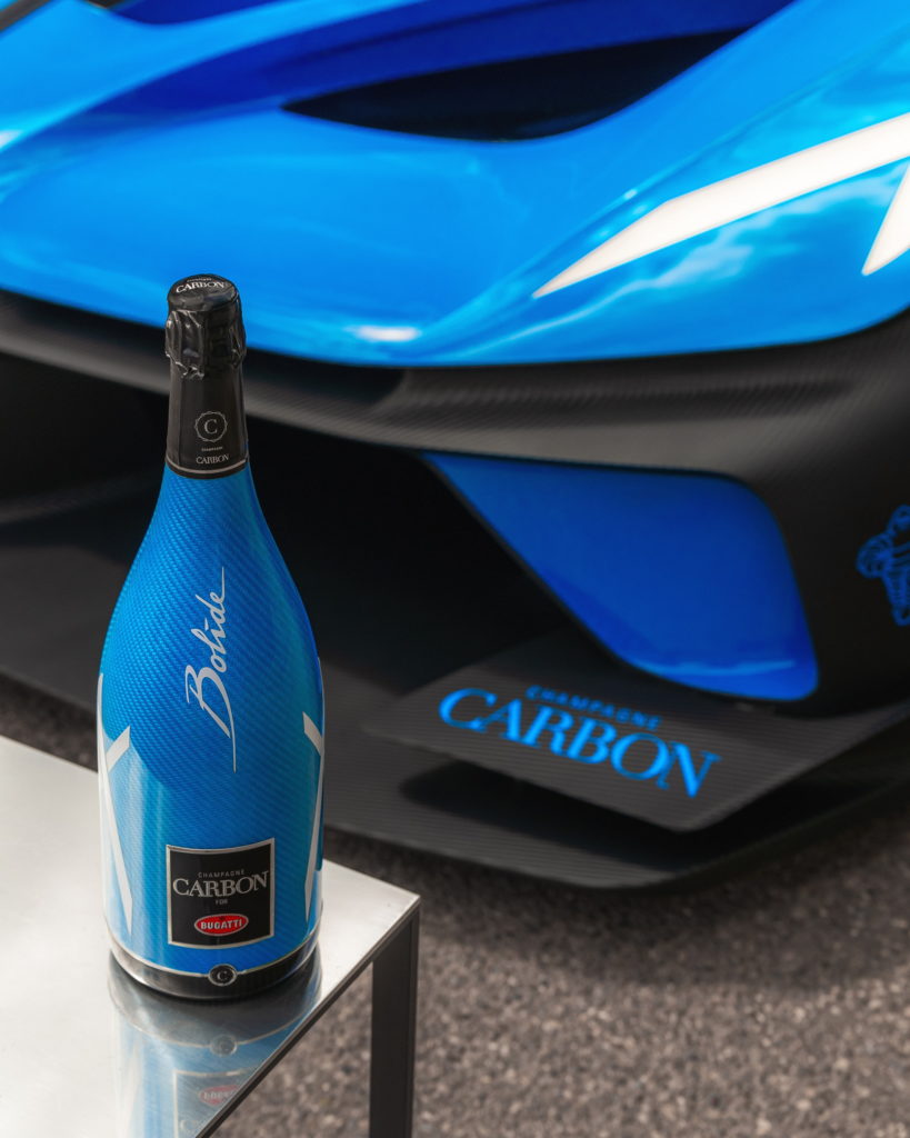 Bugatti представила шампанское EB.03 Edition в стиле Bolide