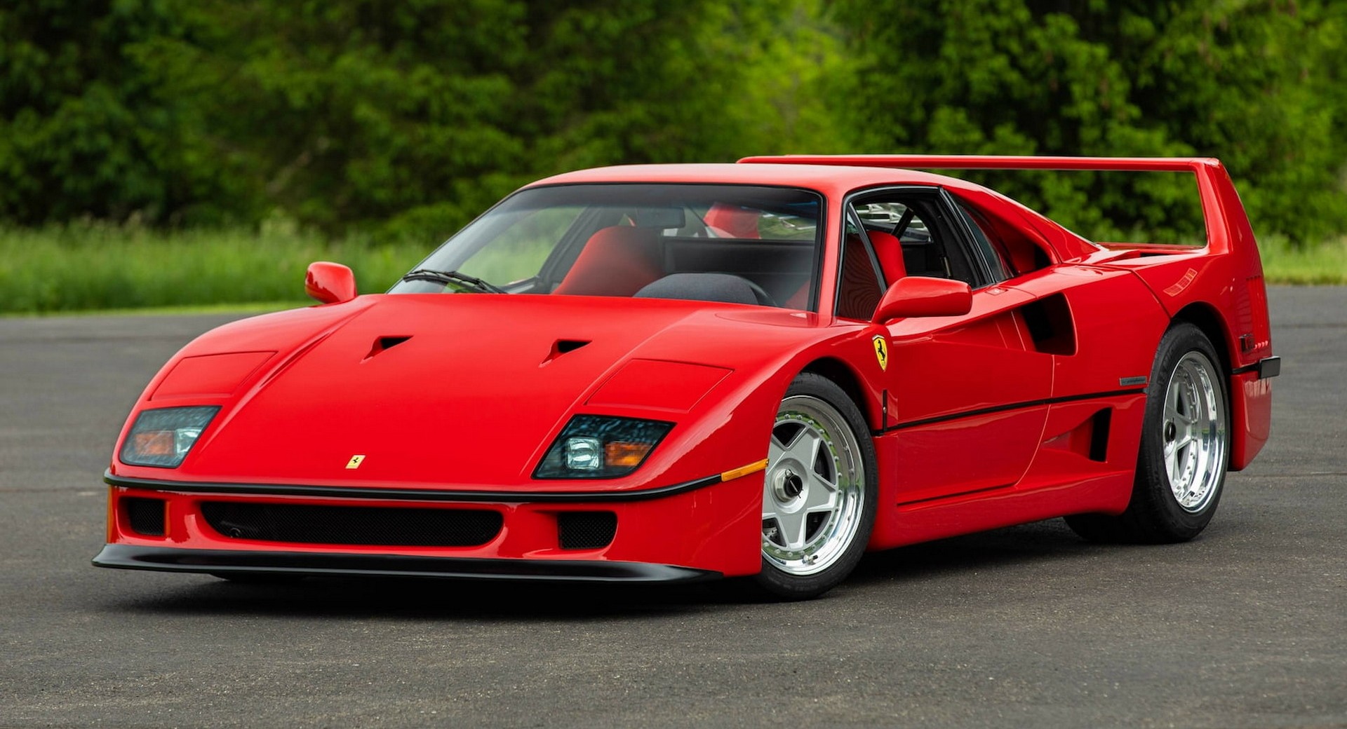 Ferrari Enzo 1990