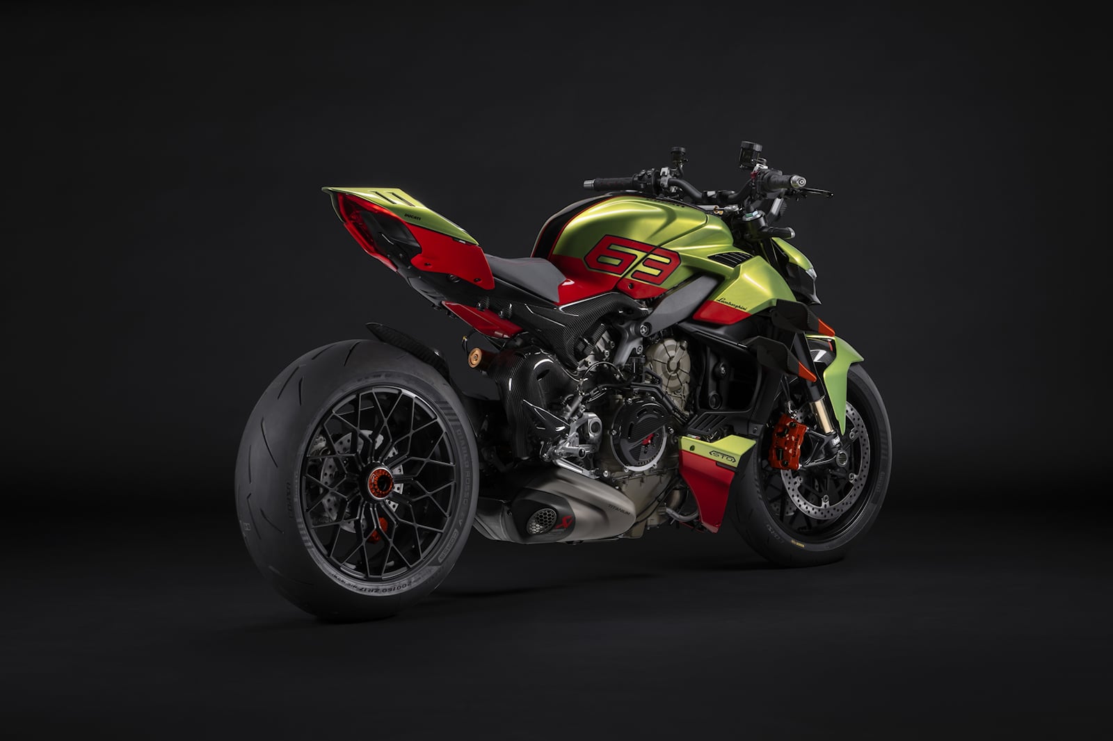 Ducati Streetfighter v4