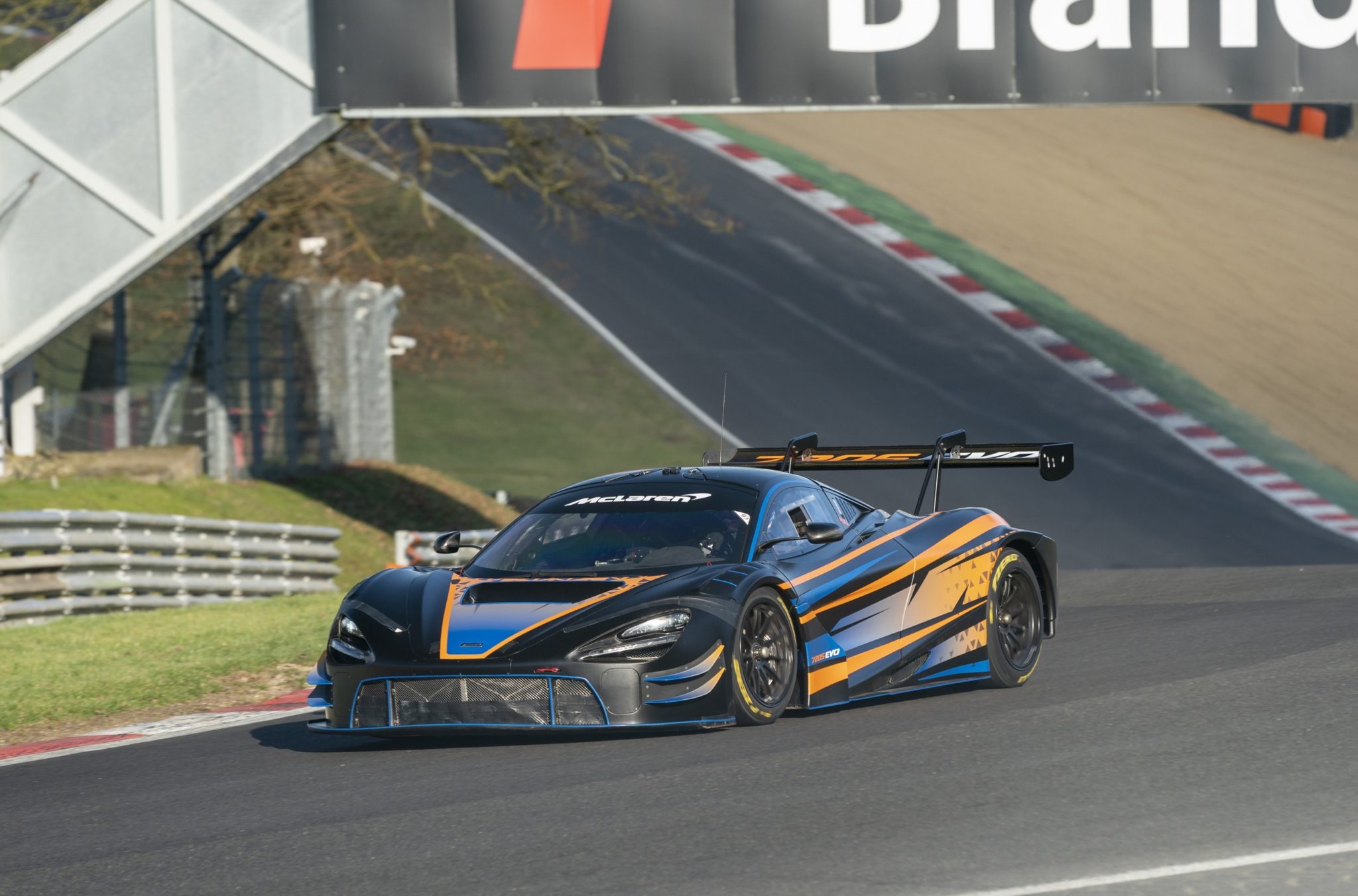 MCLAREN 720s gt3 2019