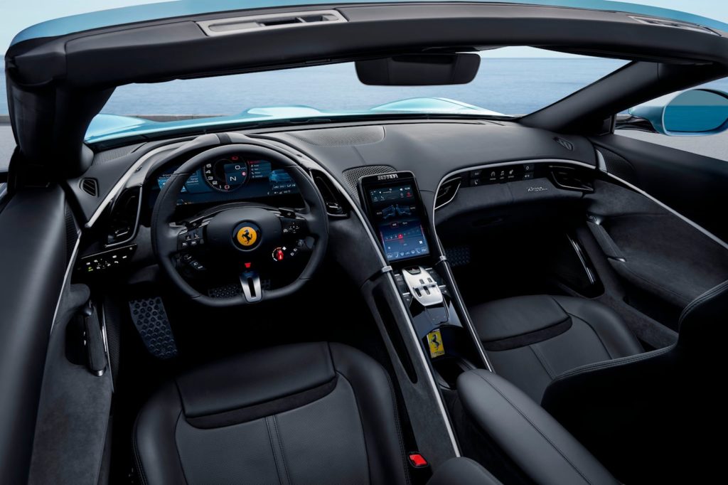 Представлена открытая версия купе Ferrari Roma Spider