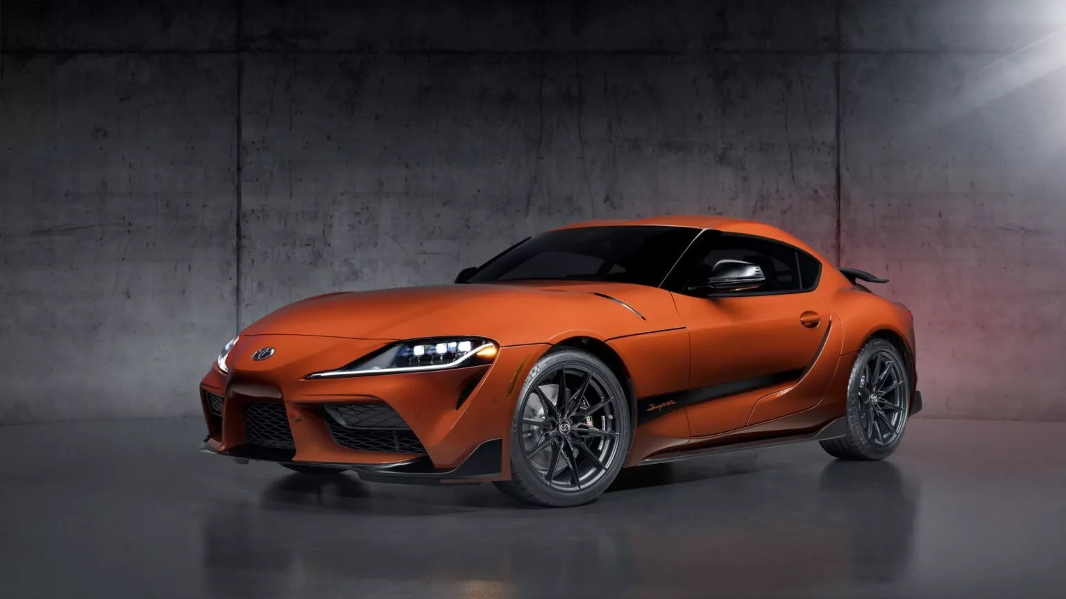 Toyota отмечает 45-летие модели Supra специальным выпуском GR Supra 2024  модельного года - Автомобильная газета Клаксон. Toyota. Toyota GR Supra.  Новости. Новости сегодня. Последние новости.