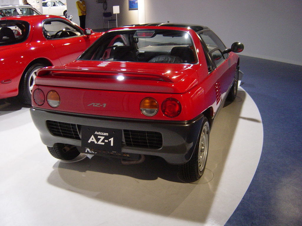 Autozam AZ-1 превратили в Ferrari F40