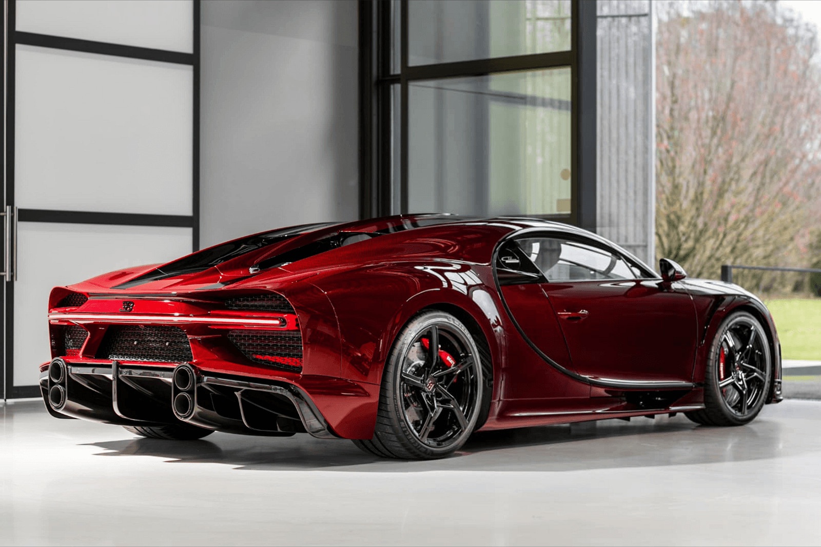 Bugatti Chiron Super Sport Red Dragon получил уникальное оформление по  заказу жителя Сингапура - Автомобильное издание Клаксон. Bugatti. Bugatti  Chiron Super Sport Red Dragon. Новости. Новости сегодня. Последние новости.