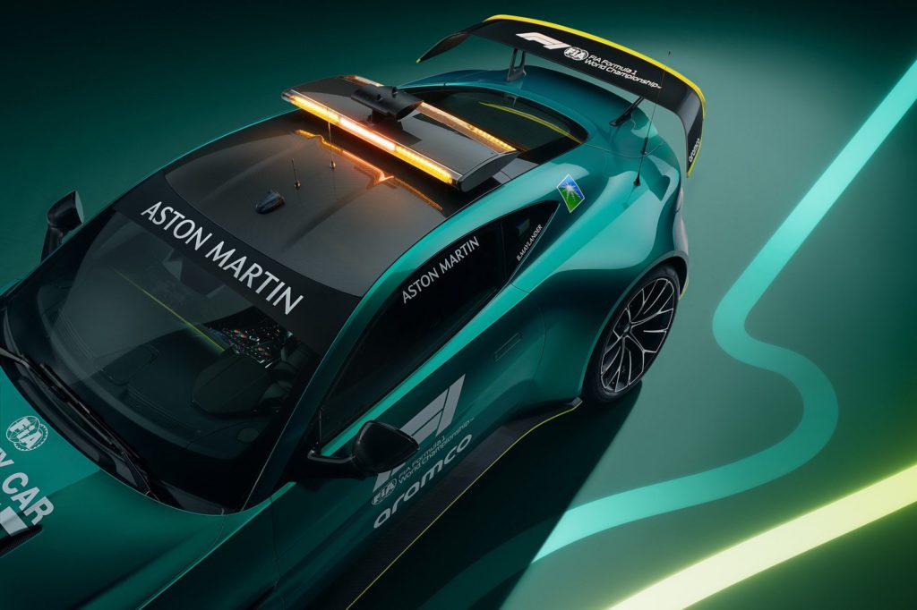 Aston Martin Vantage стал новым сейфти-каром Ф-1